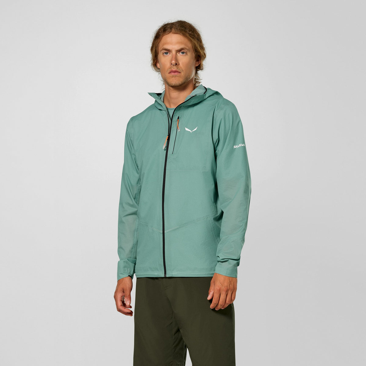 Salewa moška tehnična jakna Pedroc 2 PTX 2.5 Light Jacket – na modelu